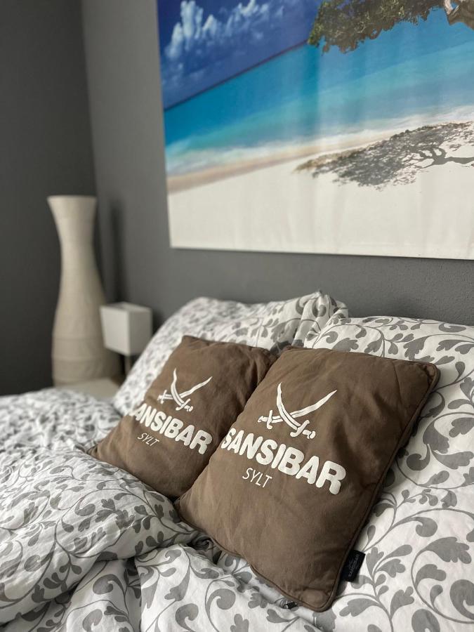 Appartment 53Qm Im Architektenhaus - 2 Schlafzimmer Mit Kueche Und Bad, Nur 2Min Von A8 - Ruhig Und Modern 이르셴베르크 외부 사진